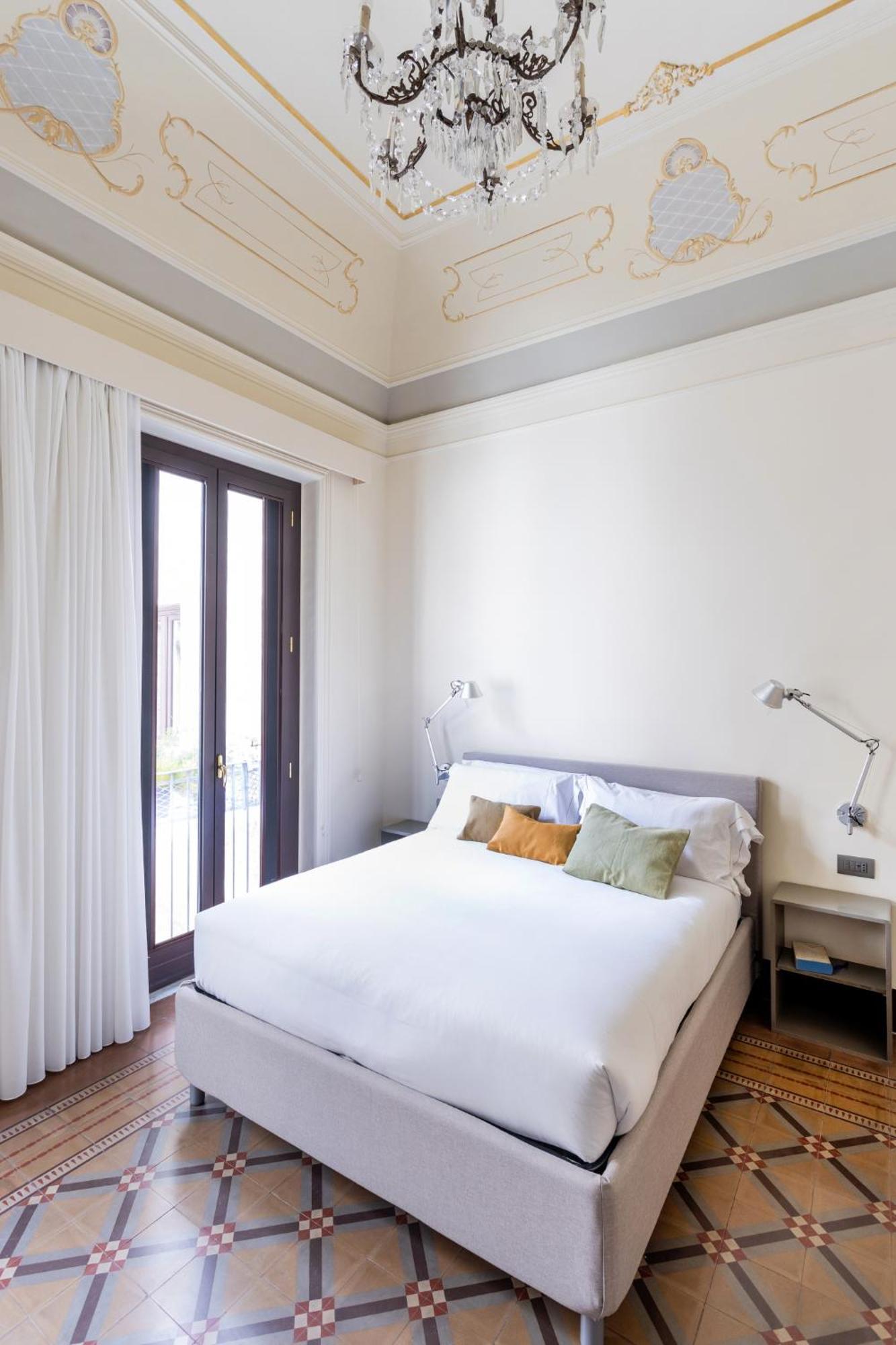 Palazzo Costarelli - Bed And Breakfast CTA Habitación foto