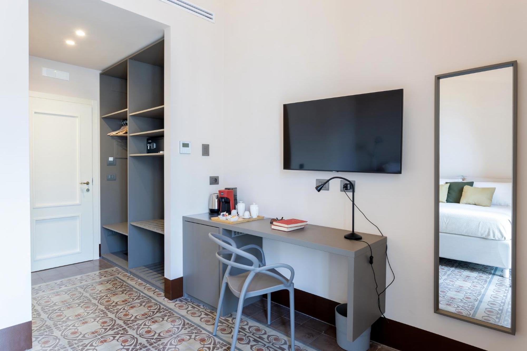 Palazzo Costarelli - Bed And Breakfast CTA Habitación foto