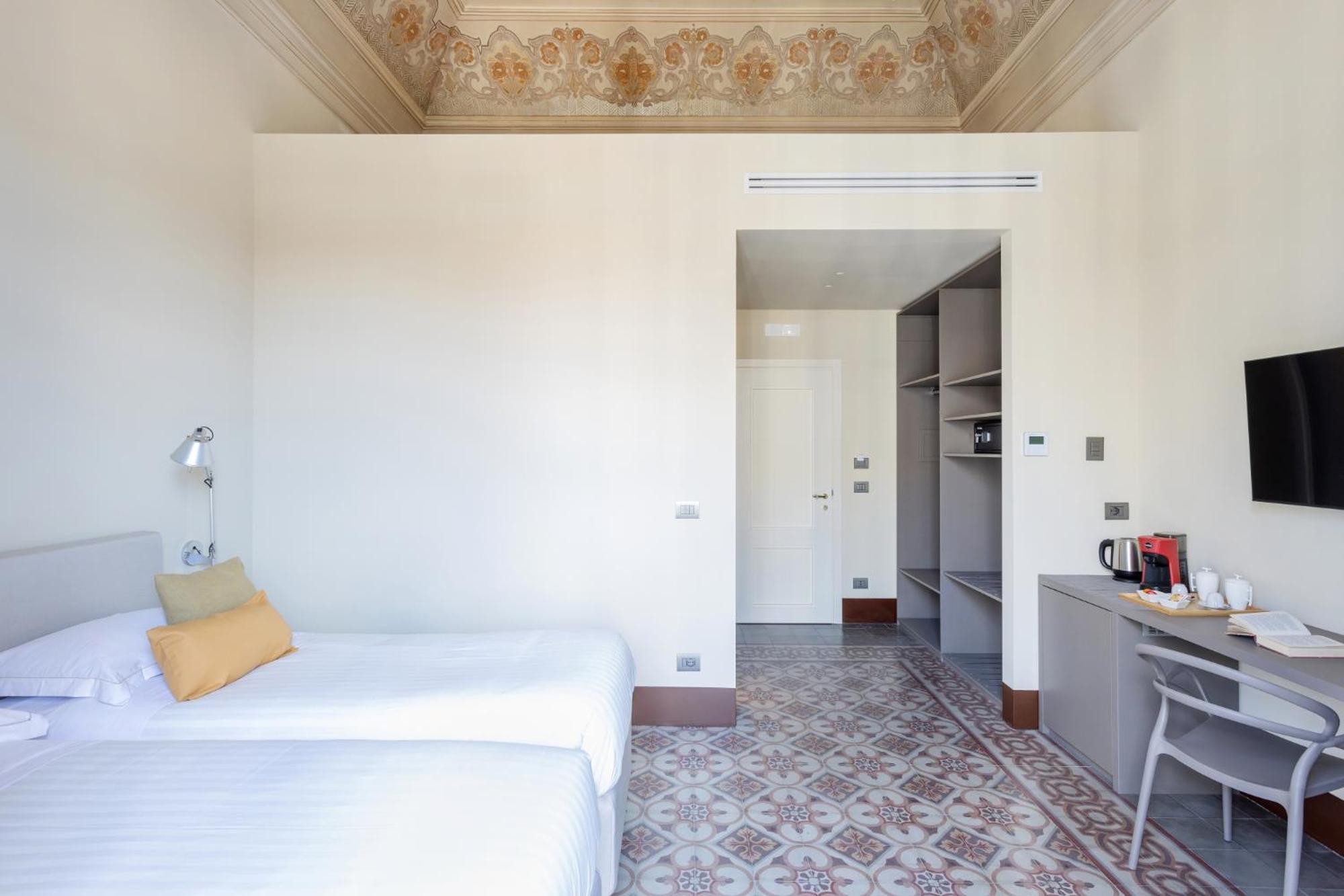 Palazzo Costarelli - Bed And Breakfast CTA Habitación foto